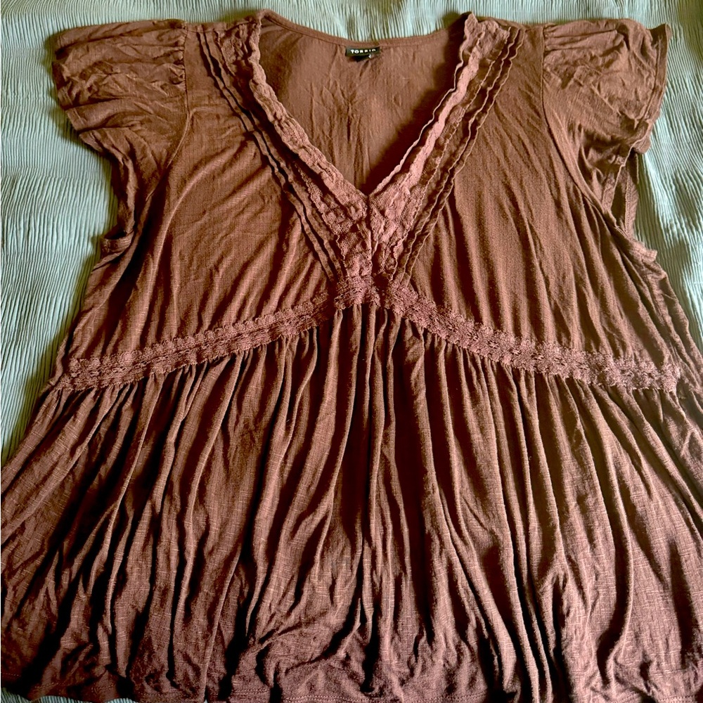 NWOT Torrid Brown short sleeve babydoll top sz3